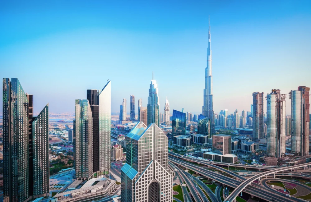 🌆 Dubai Diaries: Where Desert Dreams Meet Futuristic Skies
